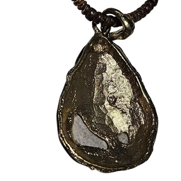 Boho Red Brown Beaded Necklace Teardrop Pendant Gold Tone Swirl Embedded Gems - Picture 6 of 9